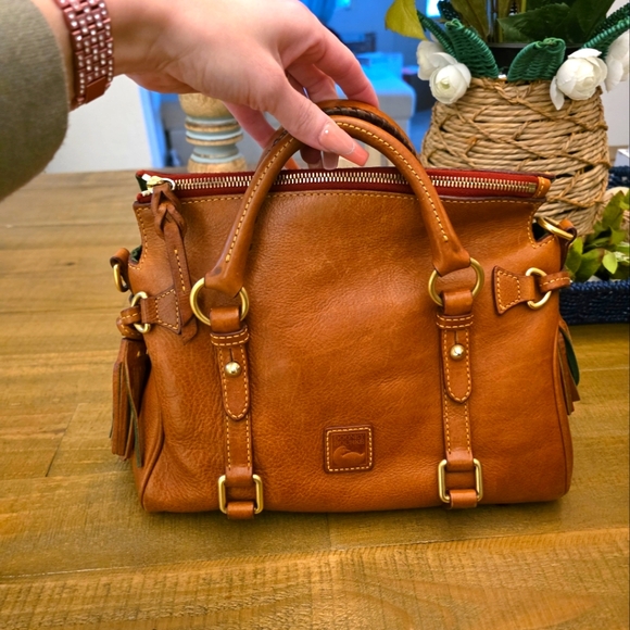 Dooney & Bourke Handbags - Dooney & Bourke Tan Leather Satchel